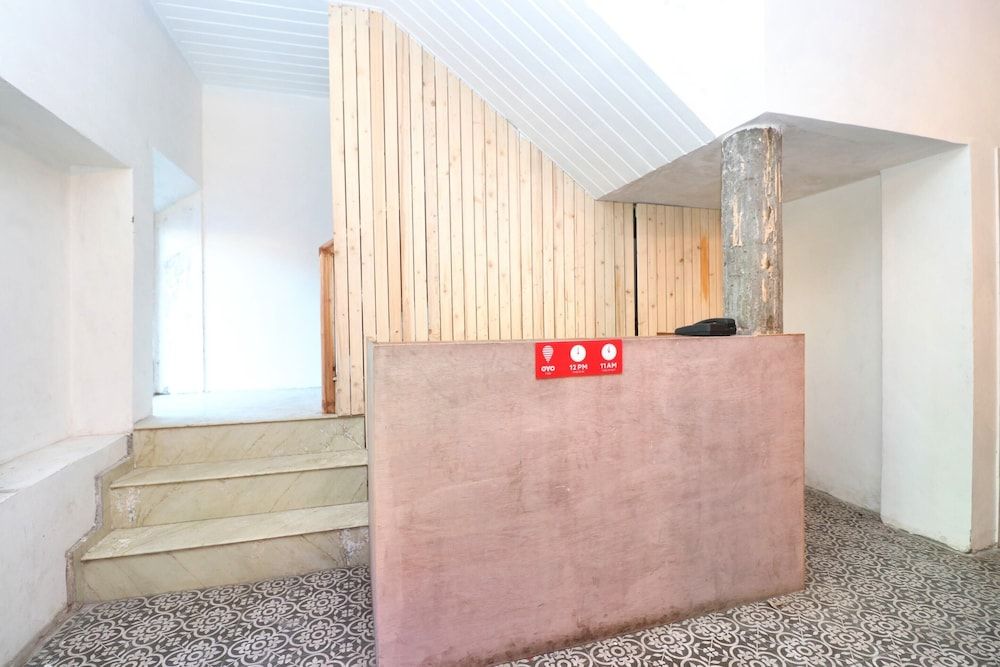 OYO 30593 Heritage Corner 2