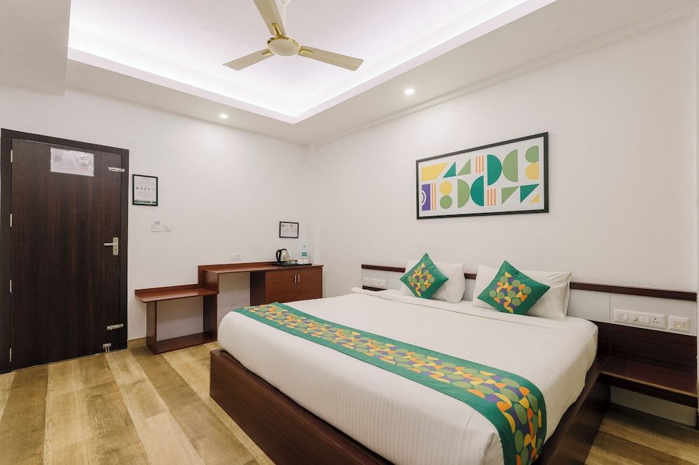 Treebo Wanderlust Residency With Mountain View