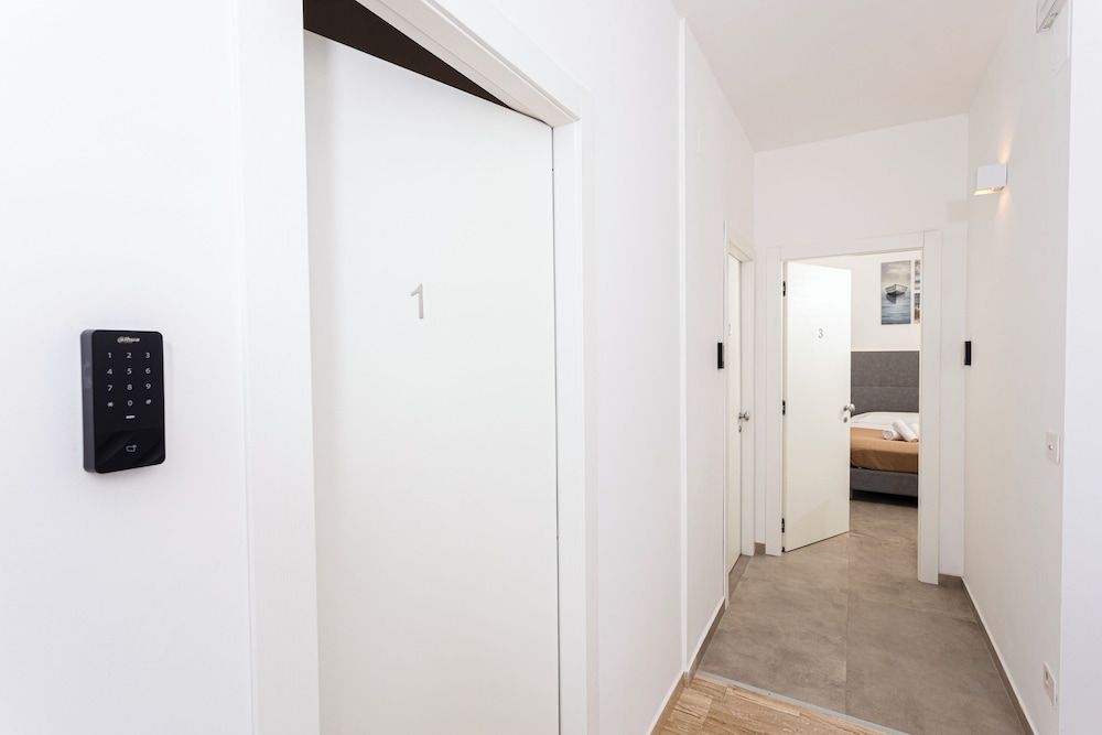 Gallo's City Rooms 3