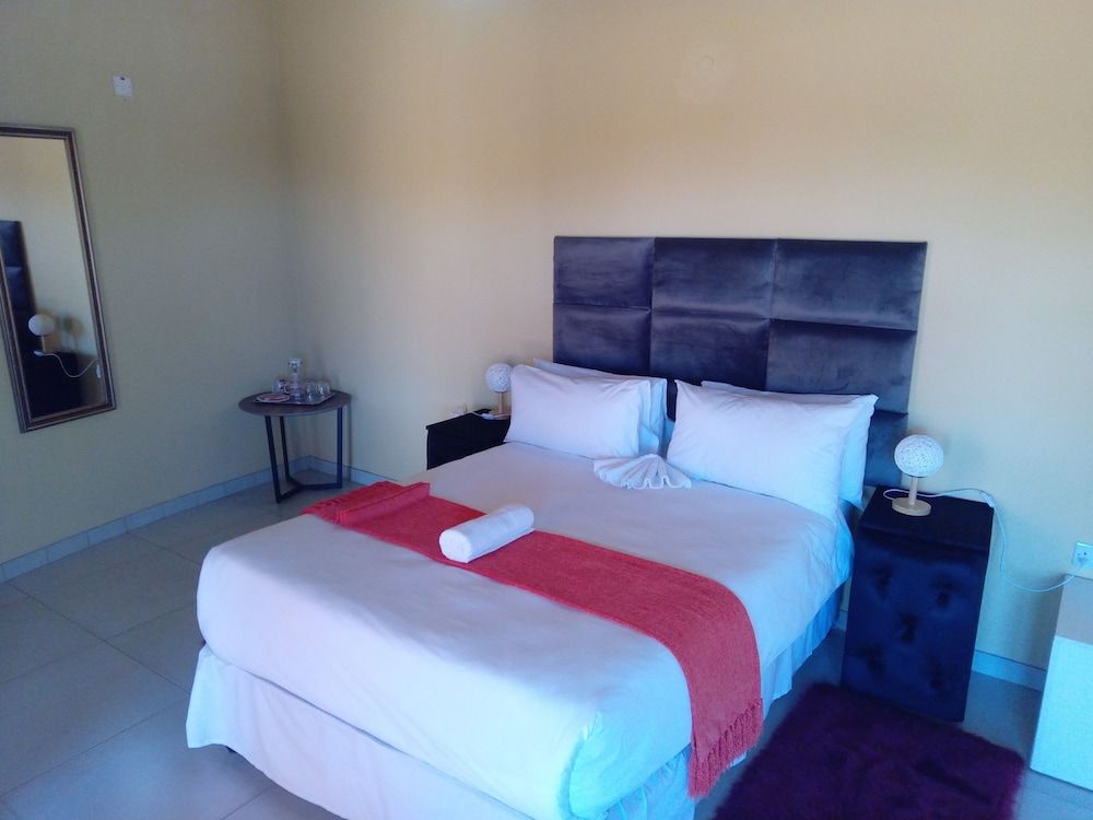 Magotlho Hotel and Resort 2