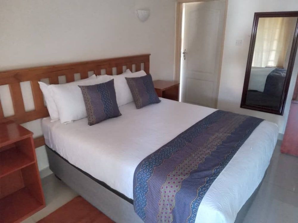 Rosewood Safari Cottages