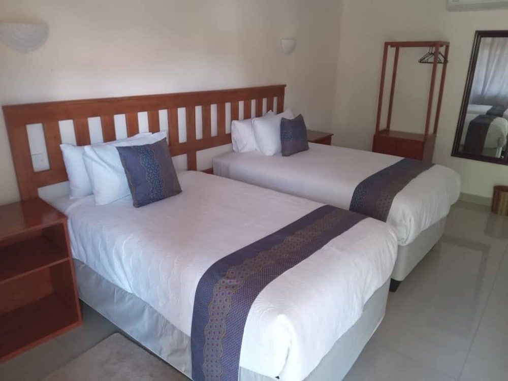 Rosewood Safari Cottages 3