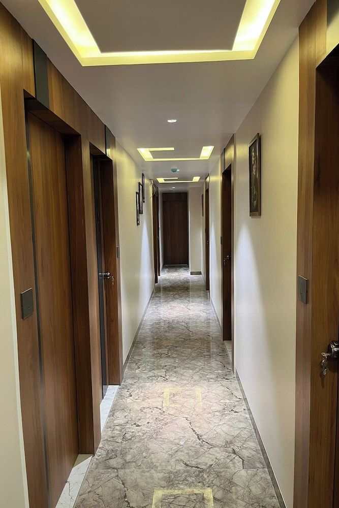 Hotel Moon Light Isanpur Ahmedabad 2