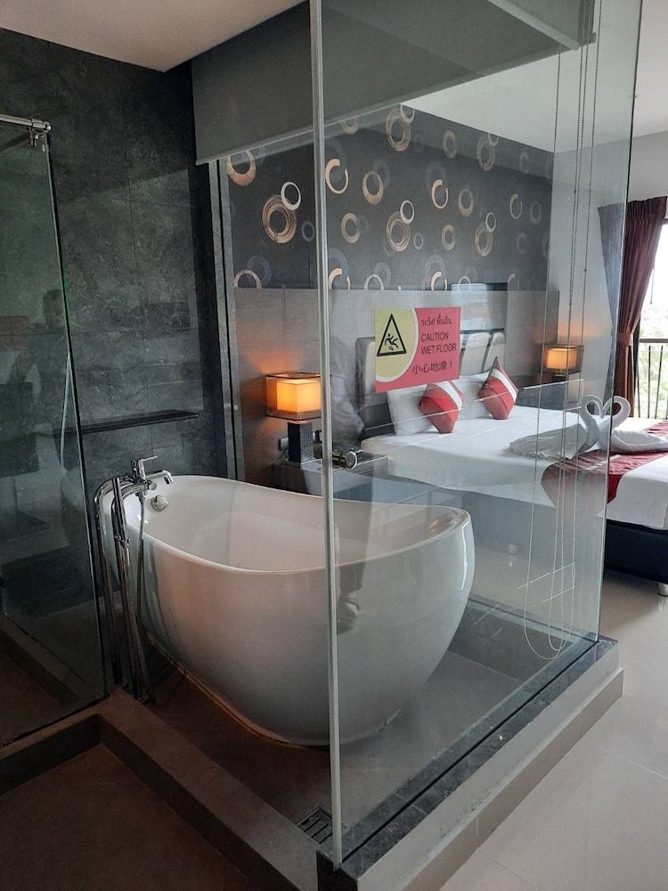 Constancy Jomtien Pattaya Hotel -1 estrellas en Sattahip