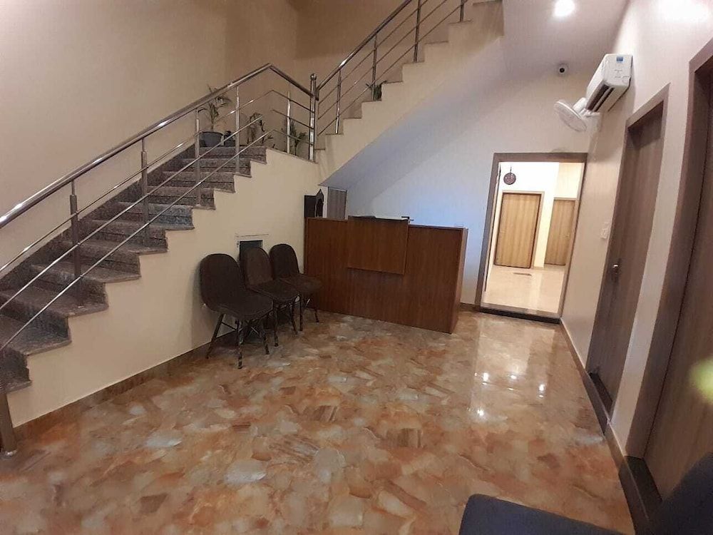 Hotel Shiv Inn By T And M Hotels 2