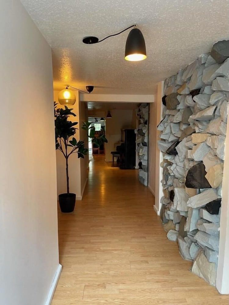 Jaune Hôtel Boutique 3