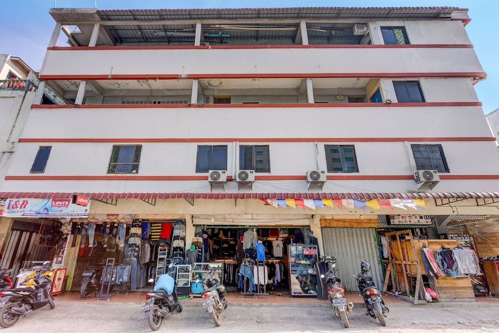 Hotel O Hasan House SyariahNearPelabuhan Feri Harbor Bay 2 estrellas en Batam Centre