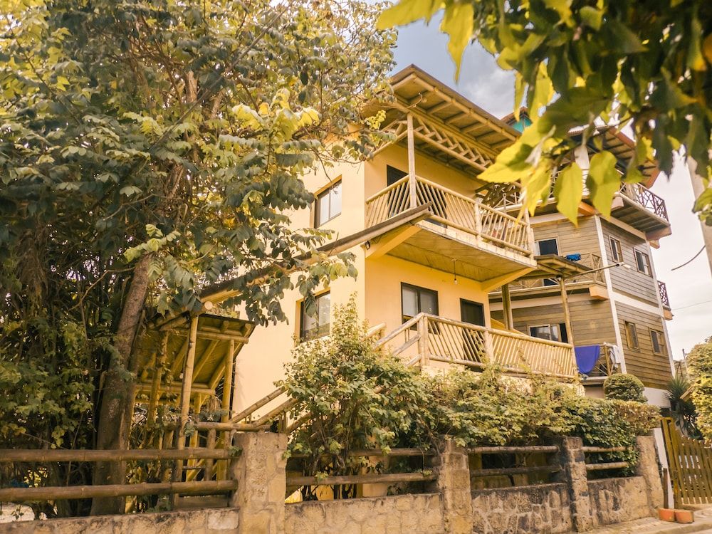 Paradise Project Montanita