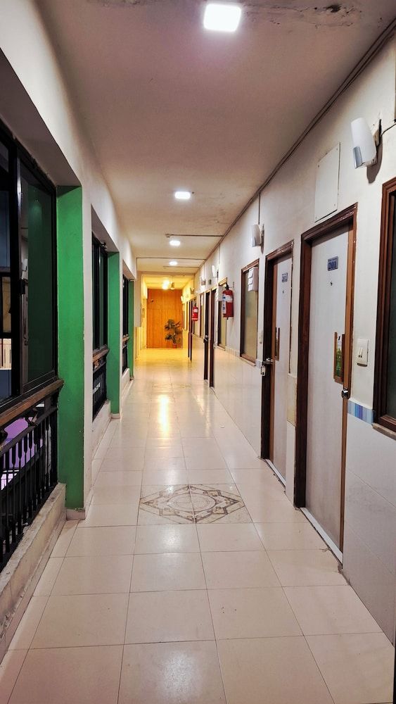 Hotel Krishna Ahmedabad 3