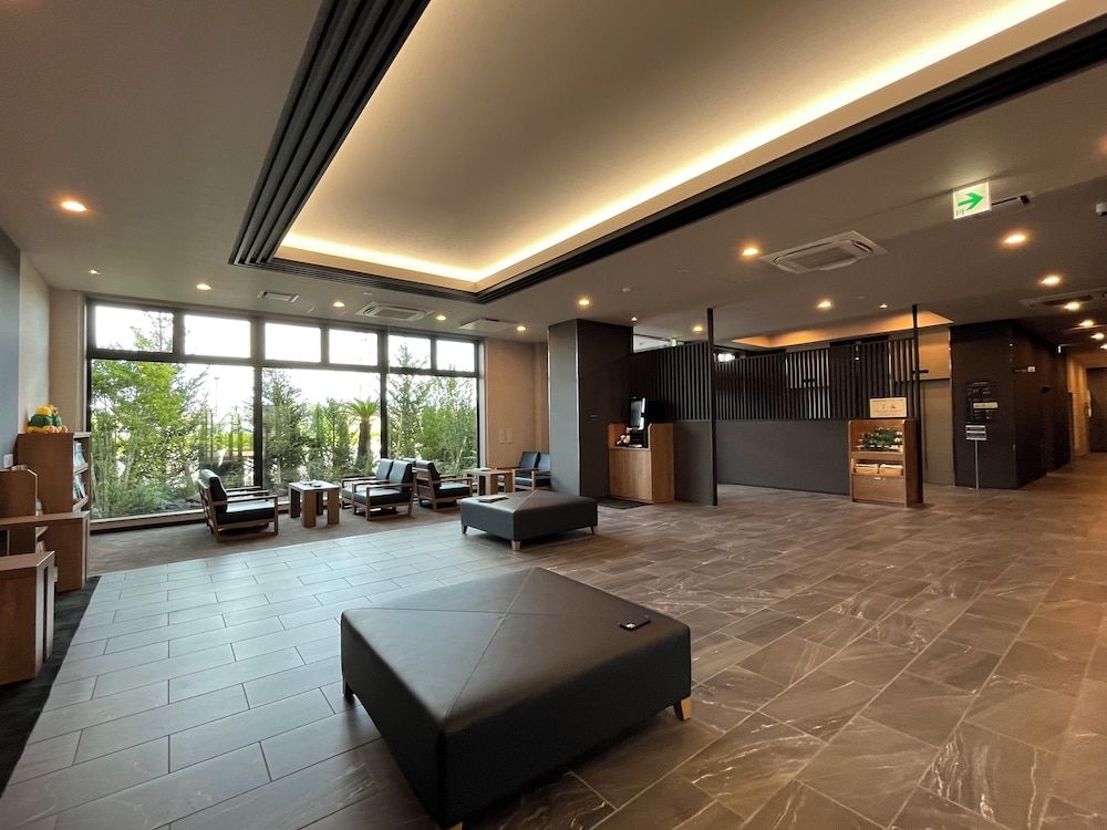 Hotel Route Inn Ohi Takahama 2