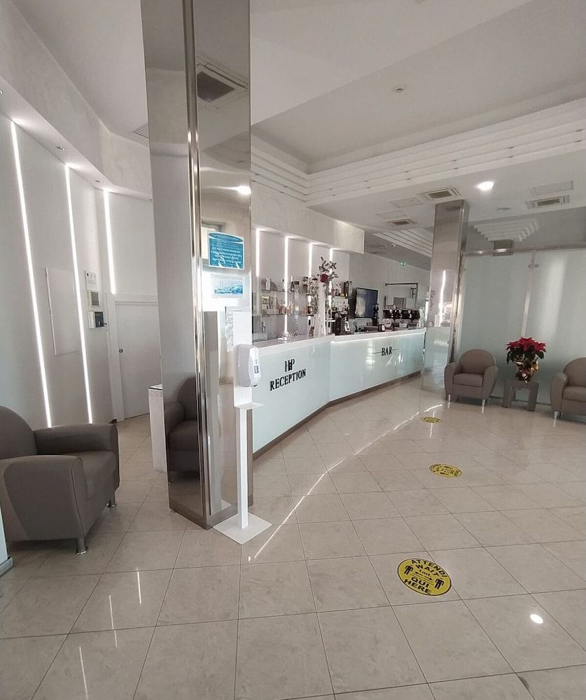 HOTEL GRAN PARADISE 3