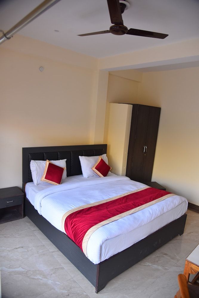 Hotel Lake Paradise Inn 2