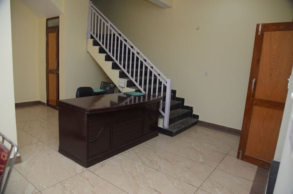 Hotel Lake Paradise Inn