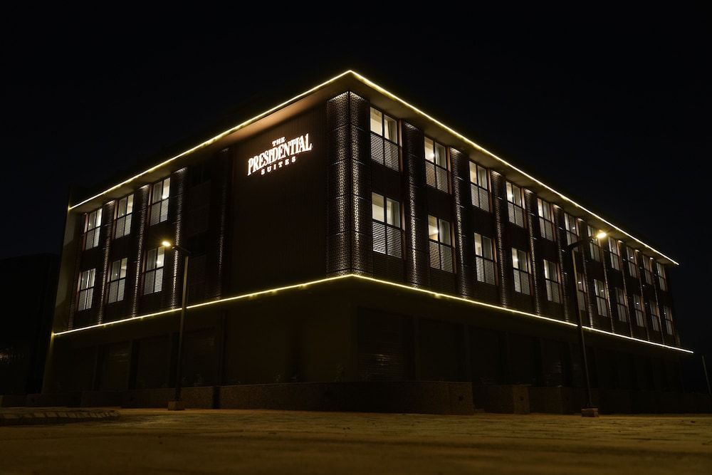 The Presidential Suites 3 estrelas em Bhuj