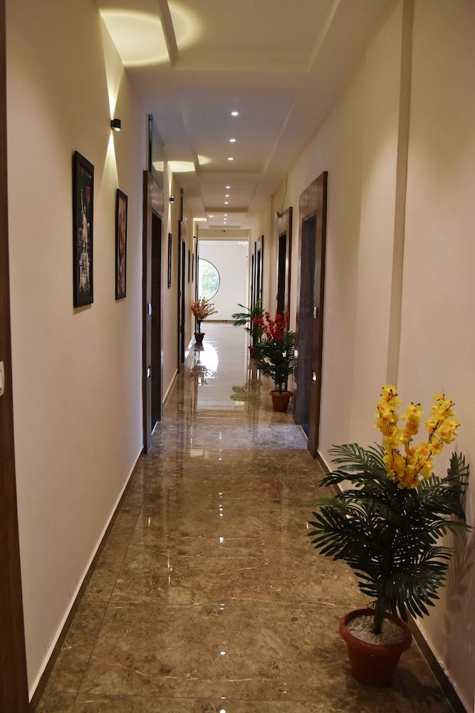 Hotel Krishna Palace 2