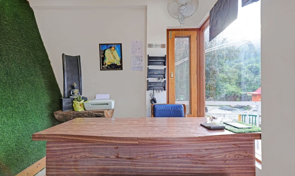 Treebo Vista Lago With Lake View 2