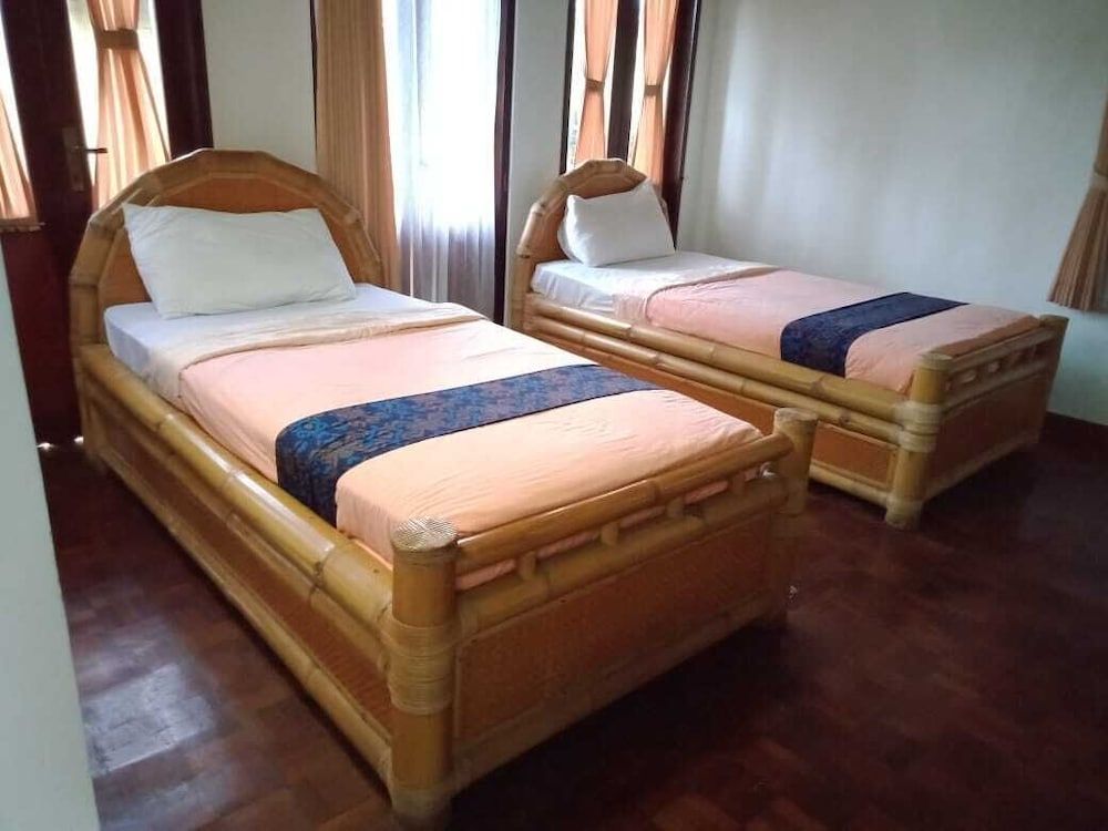 Enjung Beji Resort 2