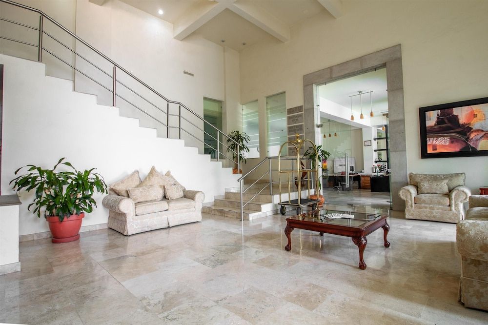 Hecthorny San Carlos Tequisquiapan, BW Signature Collection 2