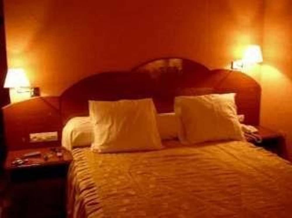 Hôtel Frantz Fanon -1 estrellas en Sétif