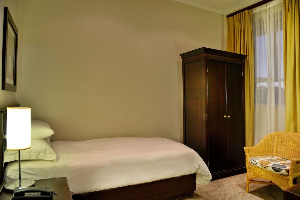 Cumberland Hotel Worcester 2