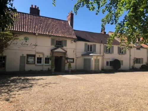 East Ayton Lodge Hotel, Scarborough 1