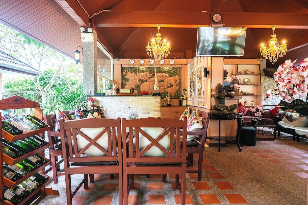 Thai Modern Resort & Spa 2