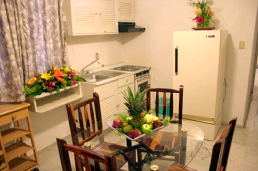 Hotel Suite Jazmin 3