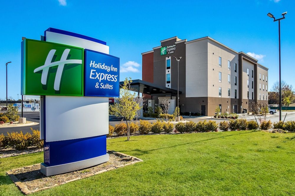 Holiday Inn Express & Suites Tulsa East - Catoosa by IHG 3 estrelas em Catoosa