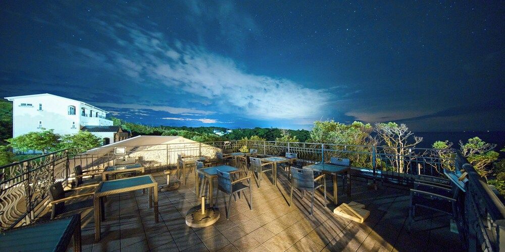 HOTEL HOLISTIC RESORT 4 estrelas em Taiji