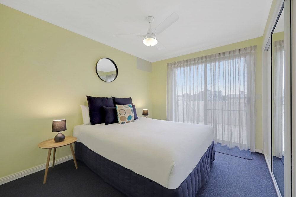 Hamilton Townhouse 3