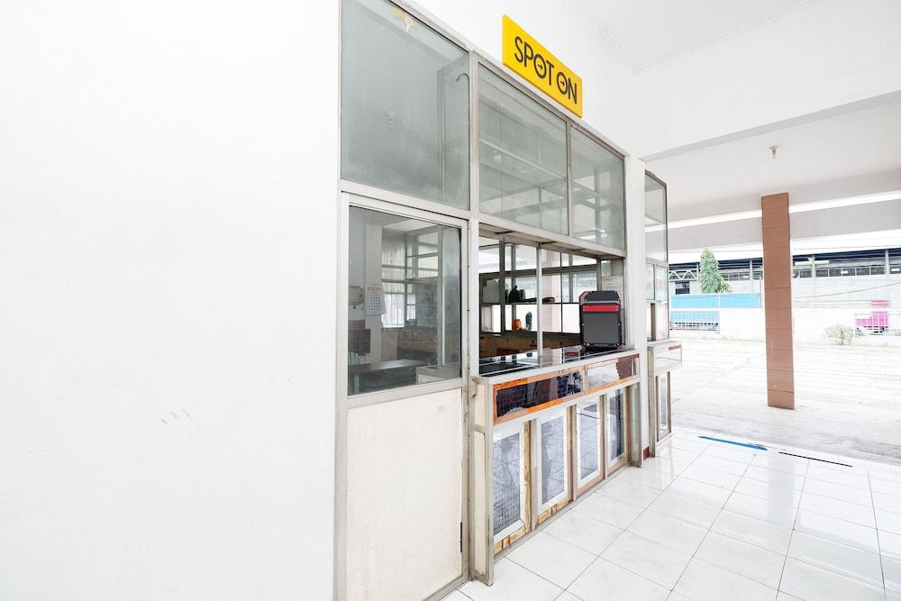 Hotel O Saudara 2
