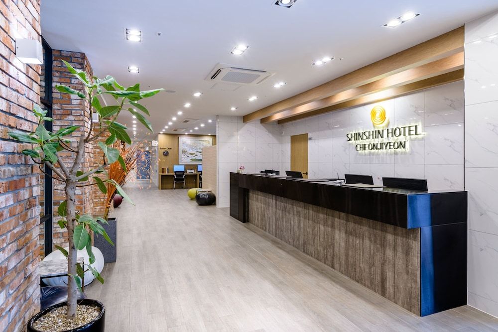Shin Shin Hotel Cheonjiyeon 3