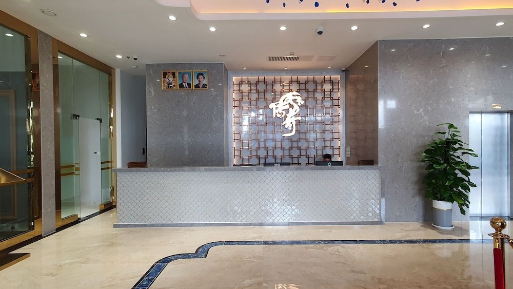 Legend Hotel and Resort 2