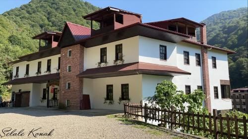 Şelale Konak Çavuş'un Yeri 1