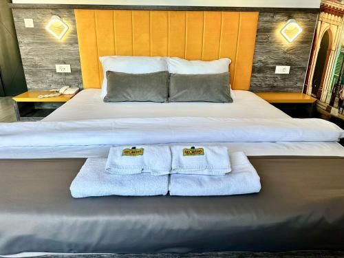 Hotel Del Medio 4 estrelas em Sutomore