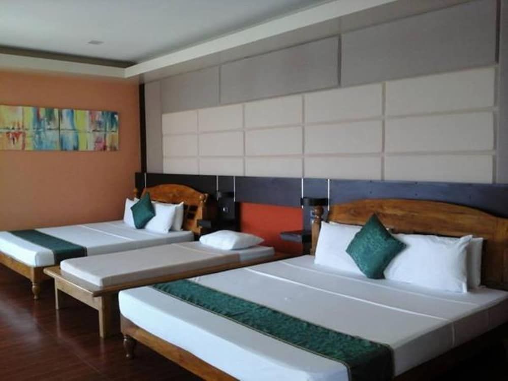 Parklane Bohol Resort and Spa 2