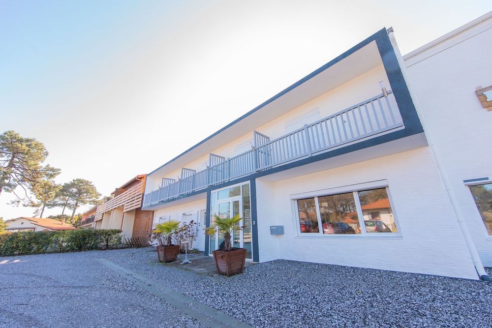 Land'Azur 2 estrelas em Mimizan