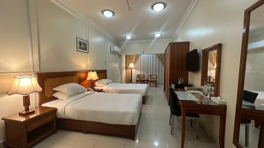 Al Muntazah Plaza Hotel 3