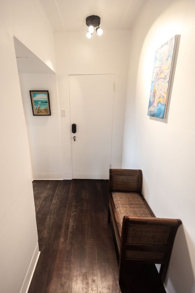 Hilltop Vacation Rental 3