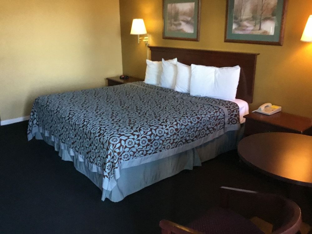 Travel Inn North Little Rock 3