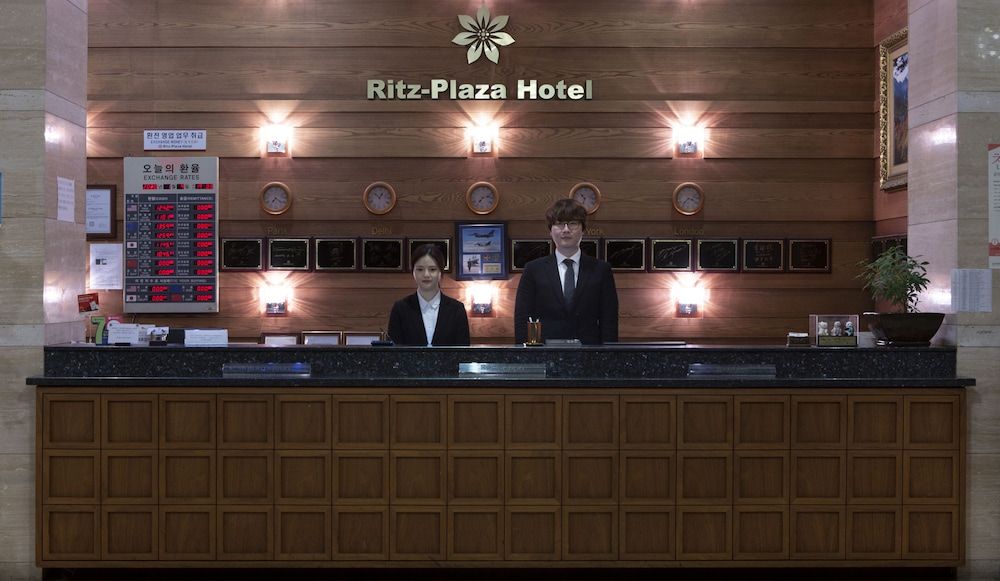 Ritz Plaza Hotel 3