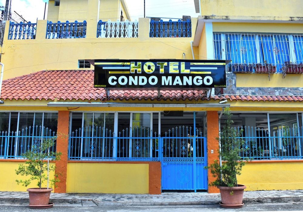 Hotel Condo Mango