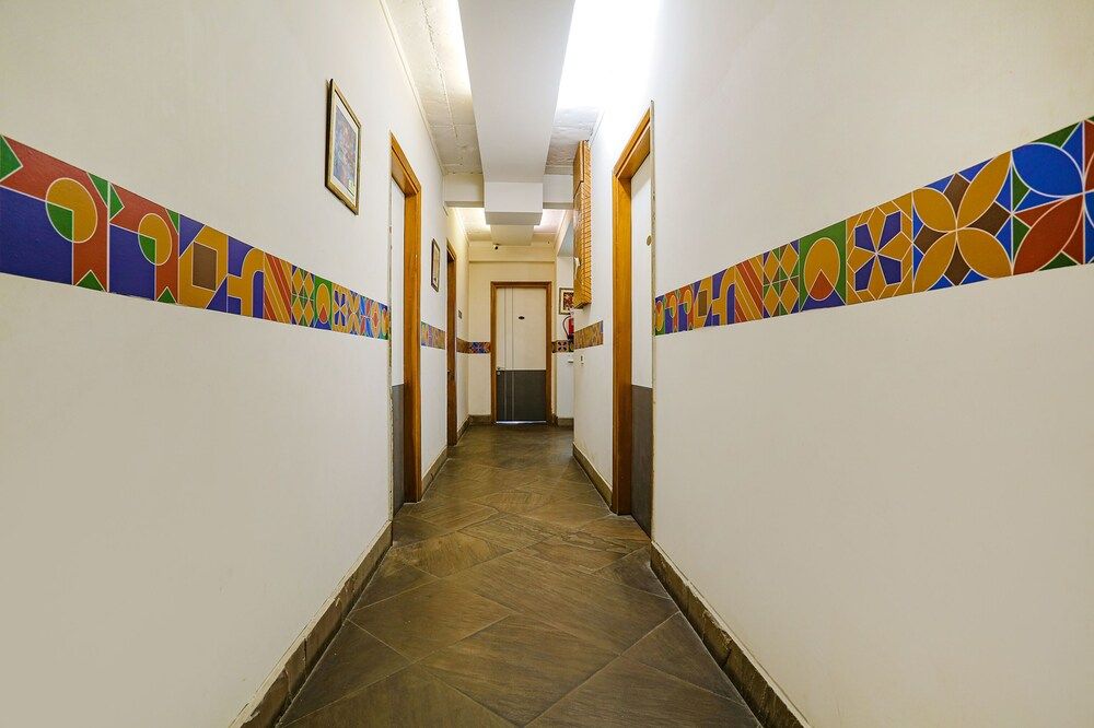 Fabhotel Premium Nest 3