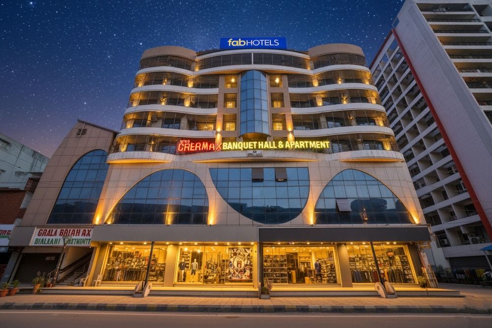 FabHotel Shree Balaji NX Banquets & Apartment 3 estrellas en Thane