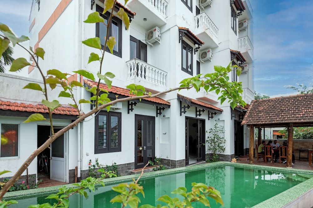 Hoi An Blue River Hotel 3 estrellas en Hội An