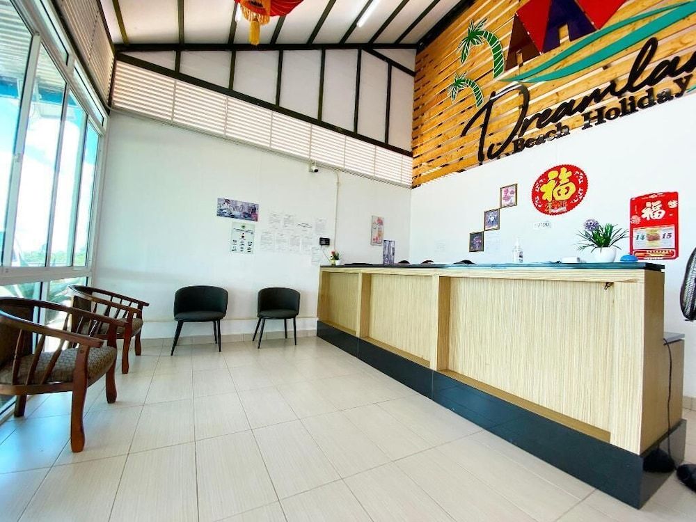 Dreamland Beach Holiday 3