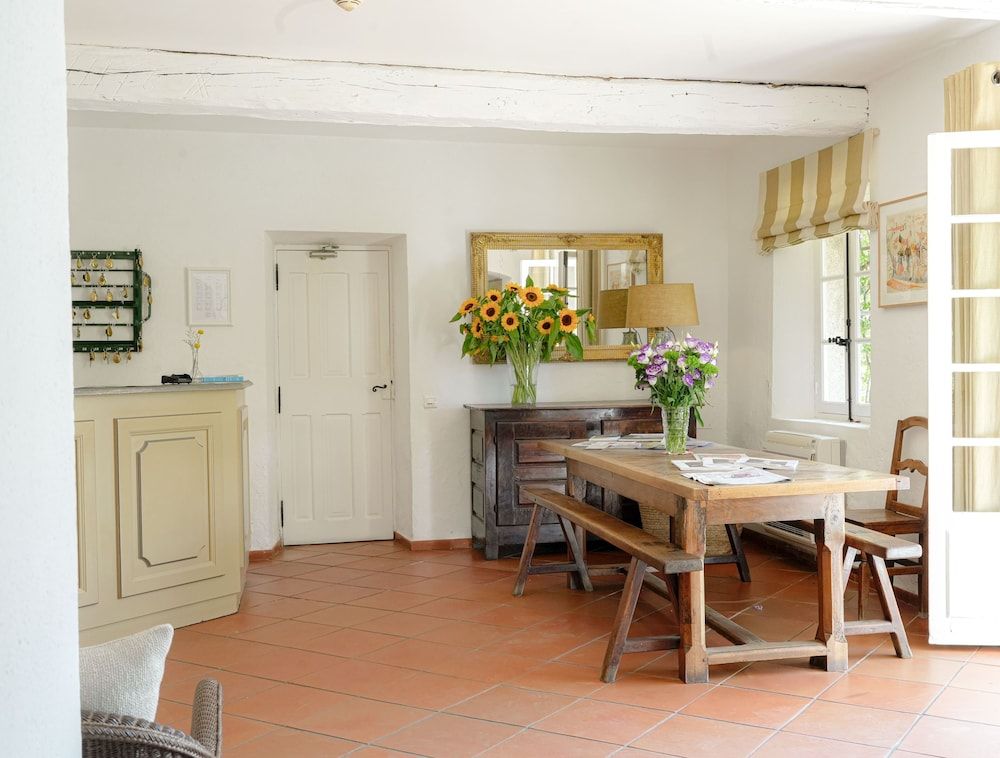 Hôtel La Figuière 2