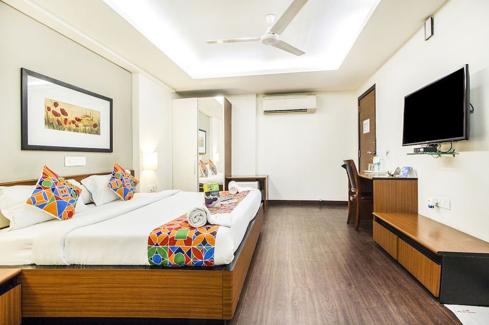 Fabhotel Prime Avenue 3