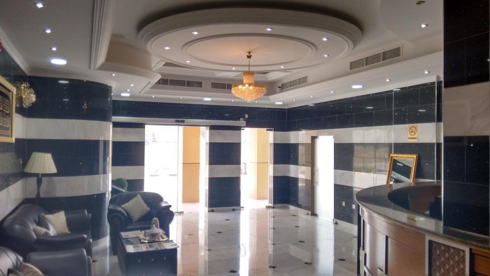 Al Sadarah Hotel Apartments 3