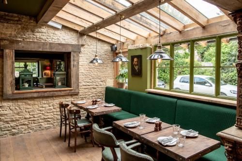 The Swan Inn 2